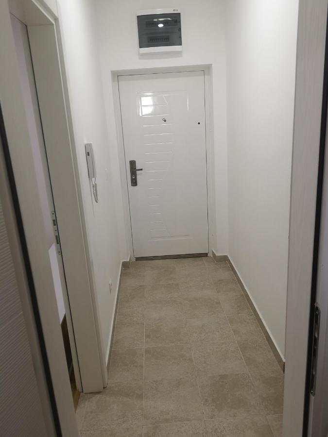Ferienwohnung Jednosoban Stan Zoja Podgorica Exterior foto